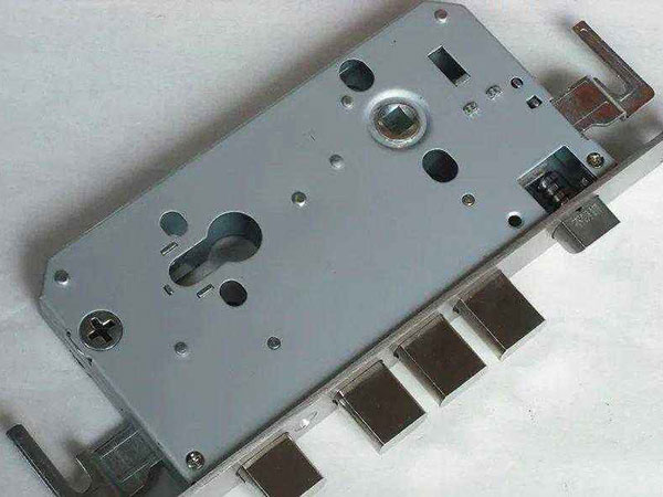 加查24小时上门开锁公司